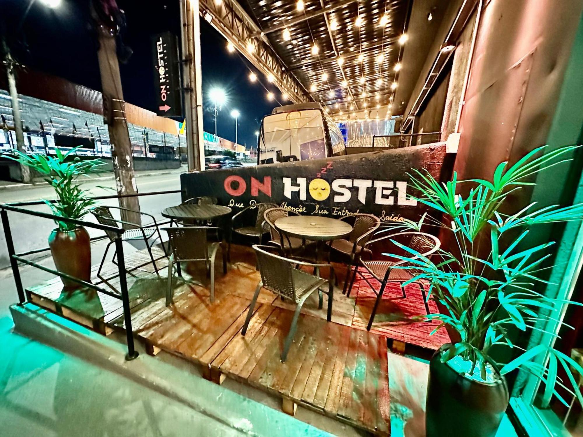 On Hostel II Gru Aeroporto Translado 24 Hs جوارولوس المظهر الخارجي الصورة